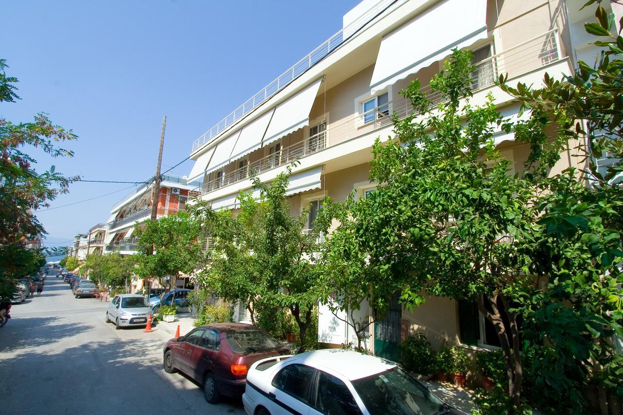 Evita'S Studios Loutra Edipsou  Exterior foto